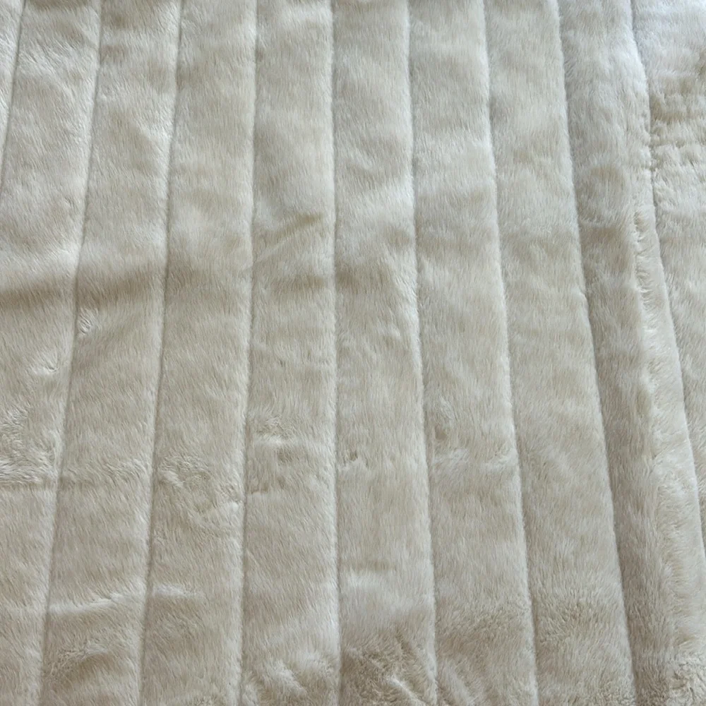 Pottery Barn Faux Mink Blanket 50x60